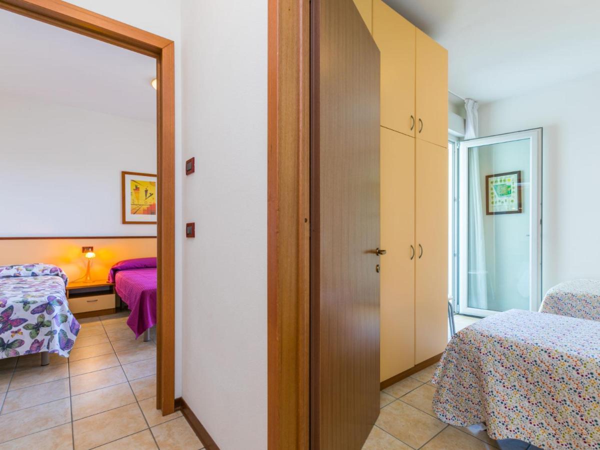 Apartment Robinia-Pinetine-4 By Interhome Duna Verde Exterior foto